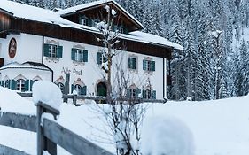 Hotel Dolomitenhof&Chalet Alte Post
